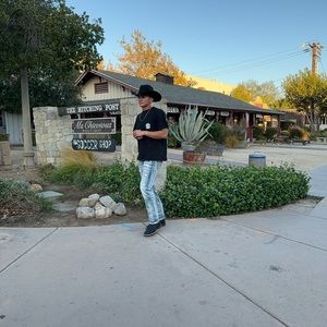 Meet your Posher, Alberto